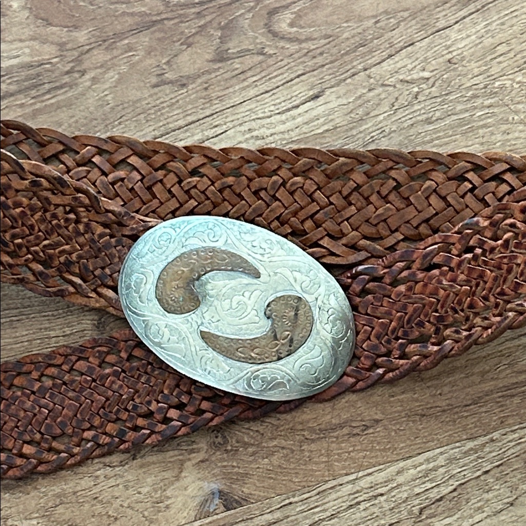 Vintage Woven Leather Belt With Engraved Silver Buckle. Wil Aren.